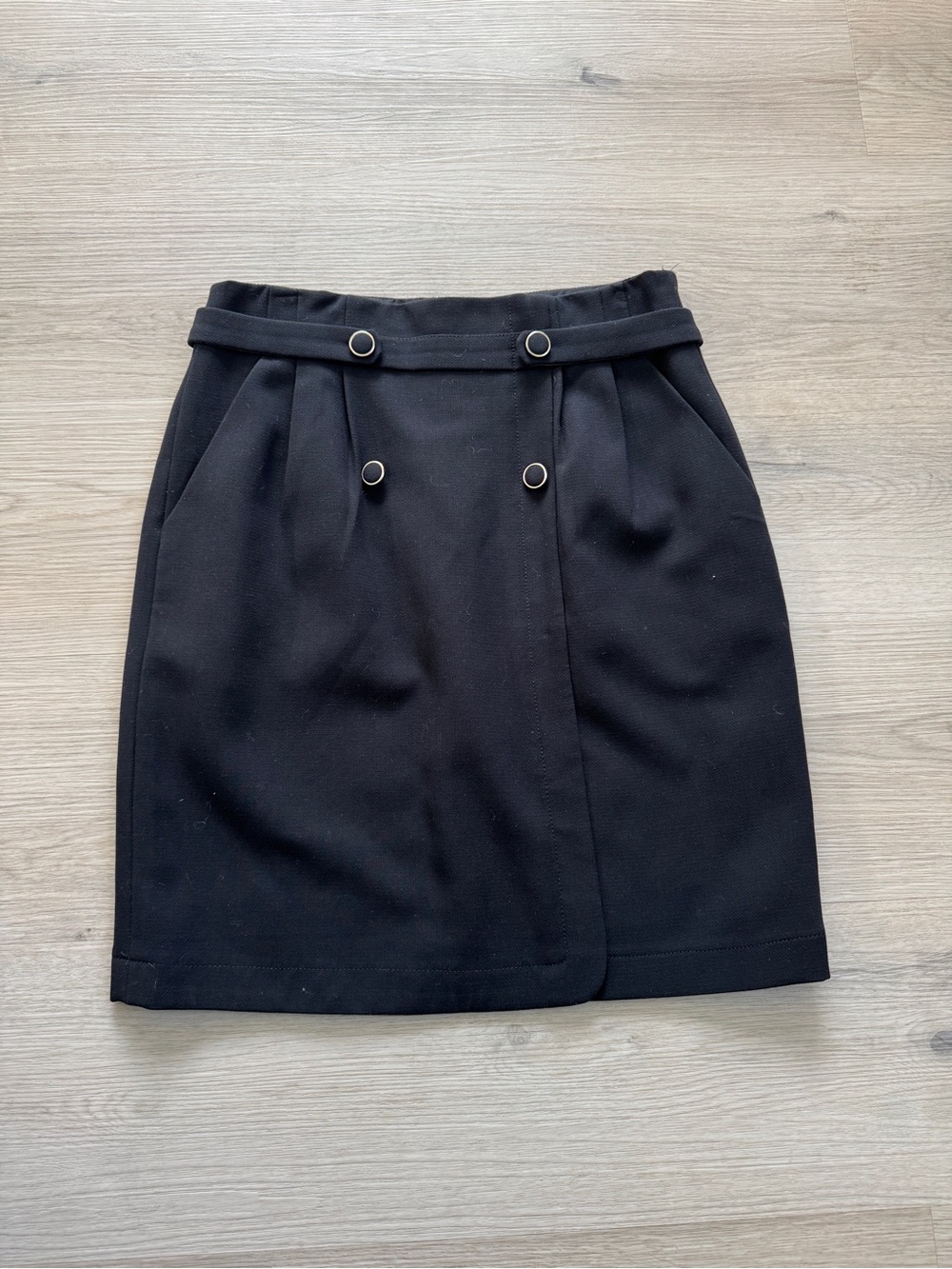 Le Souk black button front wrap pencil skirt size 36 office siren vintage y2k